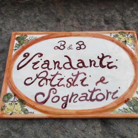 Viandanti, Artisti E Sognatori Bed & Breakfast Comano  Luaran gambar