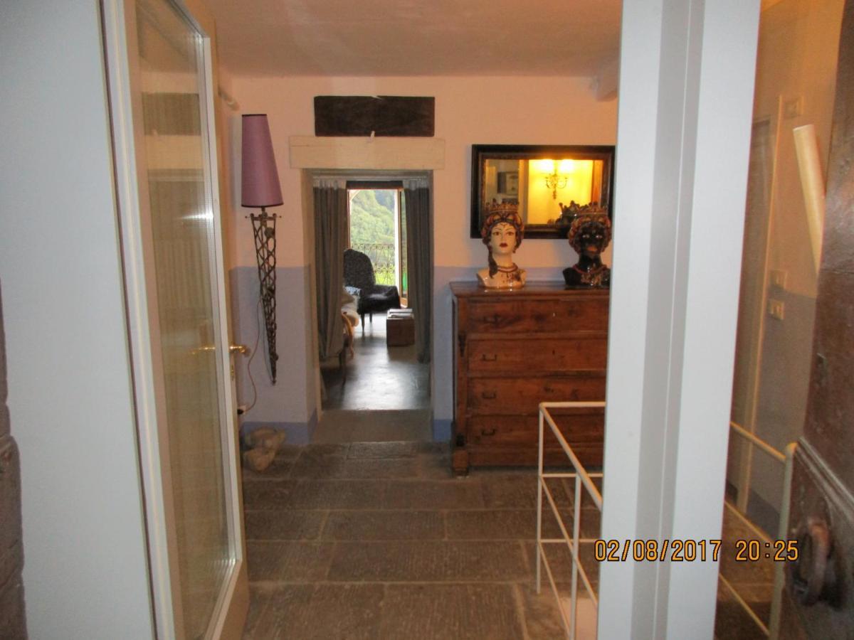 Viandanti, Artisti E Sognatori Bed & Breakfast Comano  Luaran gambar