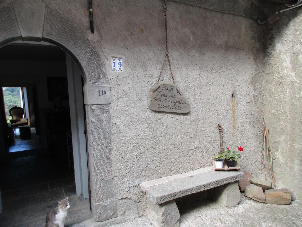 Viandanti, Artisti E Sognatori Bed & Breakfast Comano  Luaran gambar
