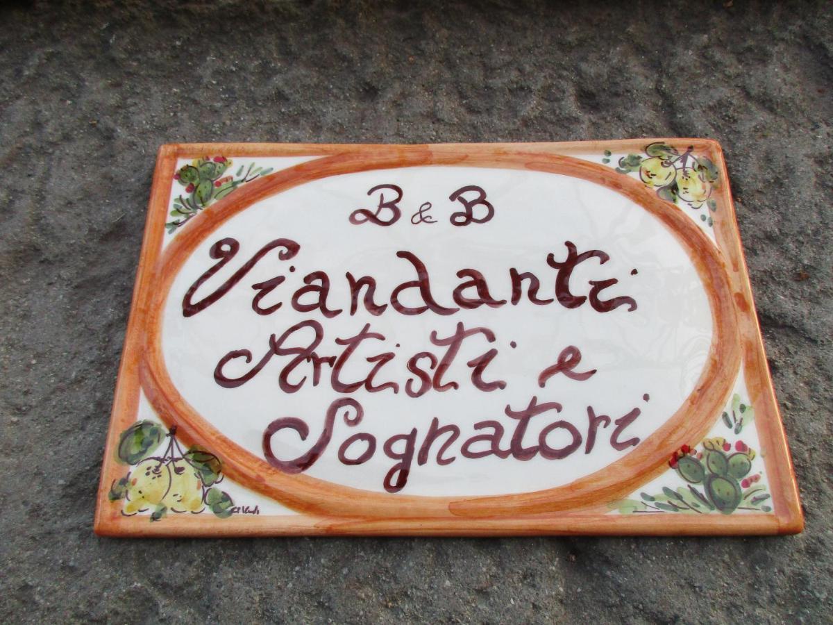 Viandanti, Artisti E Sognatori Bed & Breakfast Comano  Luaran gambar